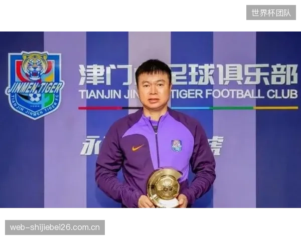保级区形势严峻，武汉三镇与天津津门虎因防守孱弱成为降级热门。